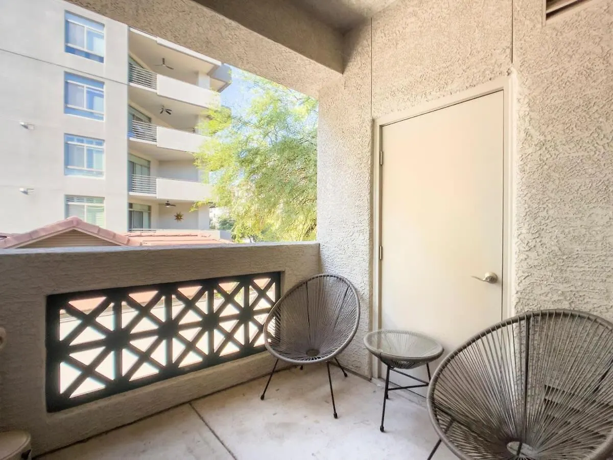 2Br Kierland Commons Golf Oasis By Cozysuites! Σκότσντεϊλ Διαμέρισμα